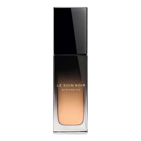 le soin noir serum foundation.